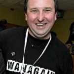 Alain, (La Nounou des artistes) Wanagain Secrétaire